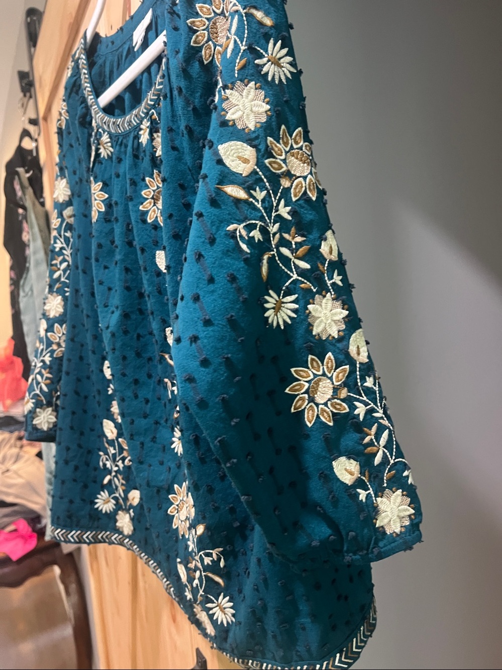 J. Jill Teal Tunic with Cream Floral Embroidery size small - Picture 6 of 9